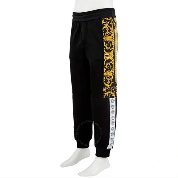 New VERSACE
Barocco Logo Sweatpants - Picture 1 of 10